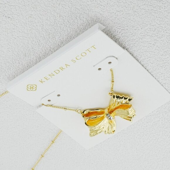 💗✨Kendra Scott White Shell Gold Pendant Necklace - Picture 2 of 2